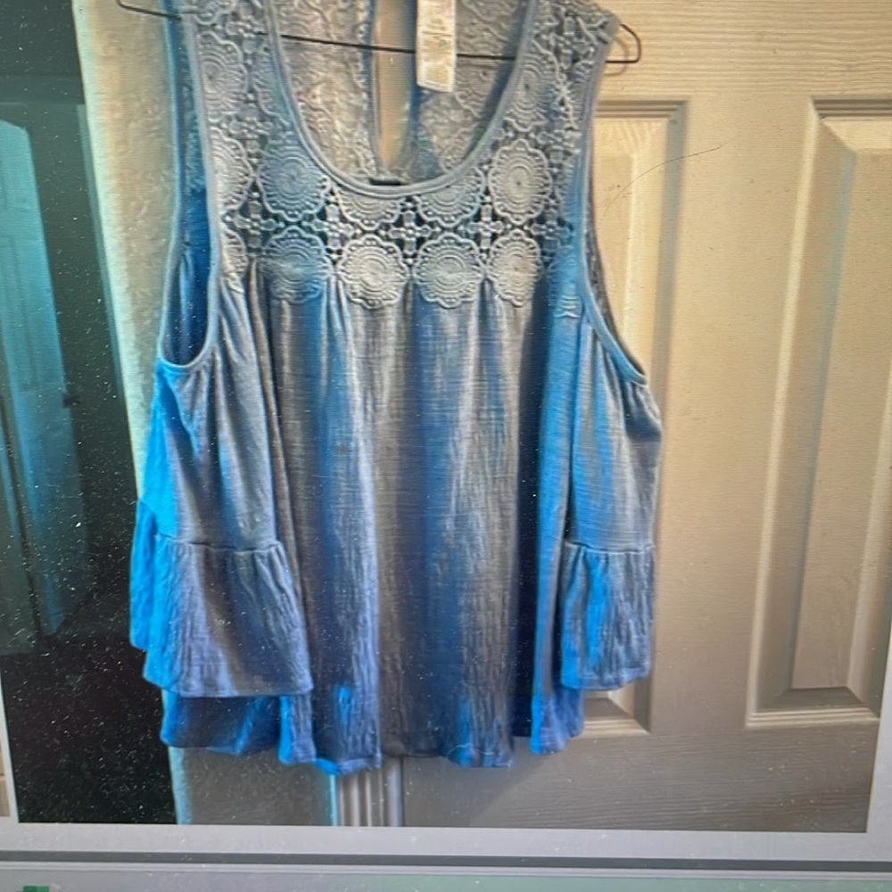 Time & True Blue Cold Shoulder top L